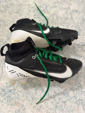 Nike Kids Black & White Cleats with Green Laces